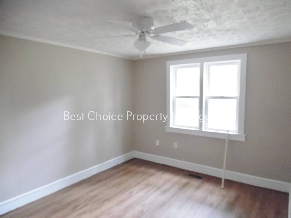 House for rent at 115 E Beattie St, Liberty, SC 29657