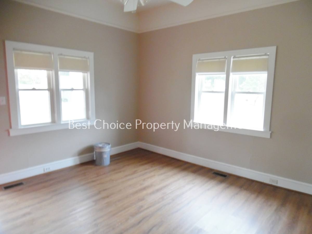 House for rent at 115 E Beattie St, Liberty, SC 29657