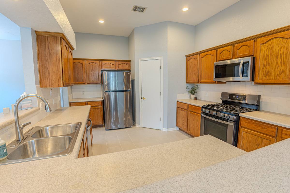 House for rent at 208 Discovery, Kyle, TX 78640