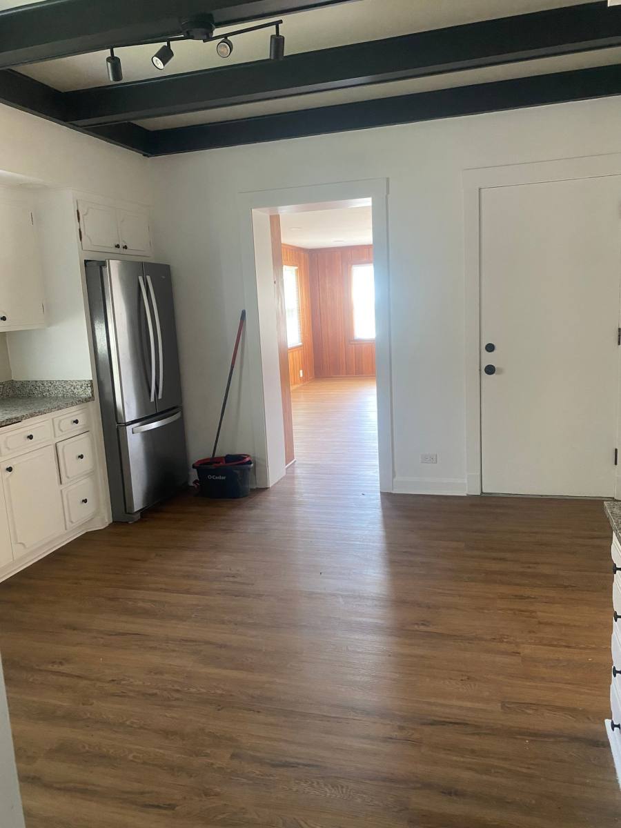 Apartment for rent at 5207 Galitz St #1, Skokie, IL 60077