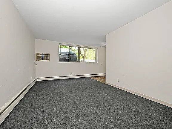 Apartment for rent at 515 5th St SE #3, Minneapolis, MN 55414