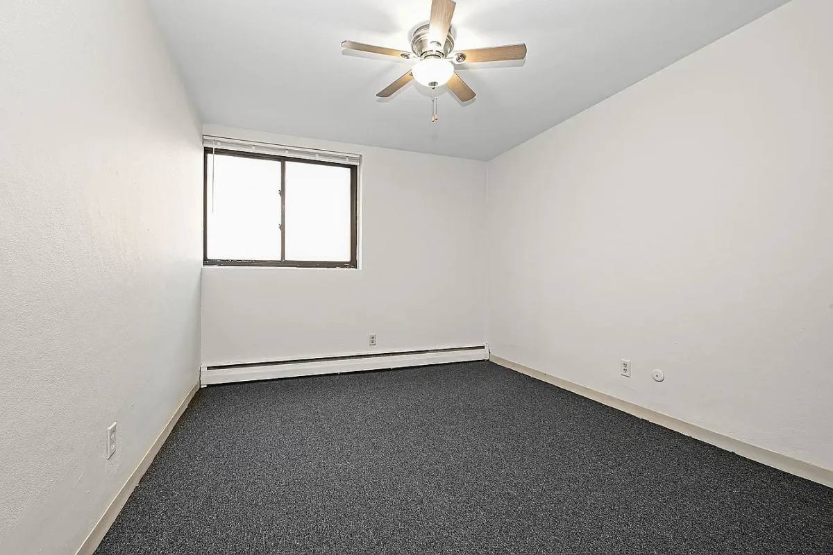 Apartment for rent at 515 5th St SE #3, Minneapolis, MN 55414