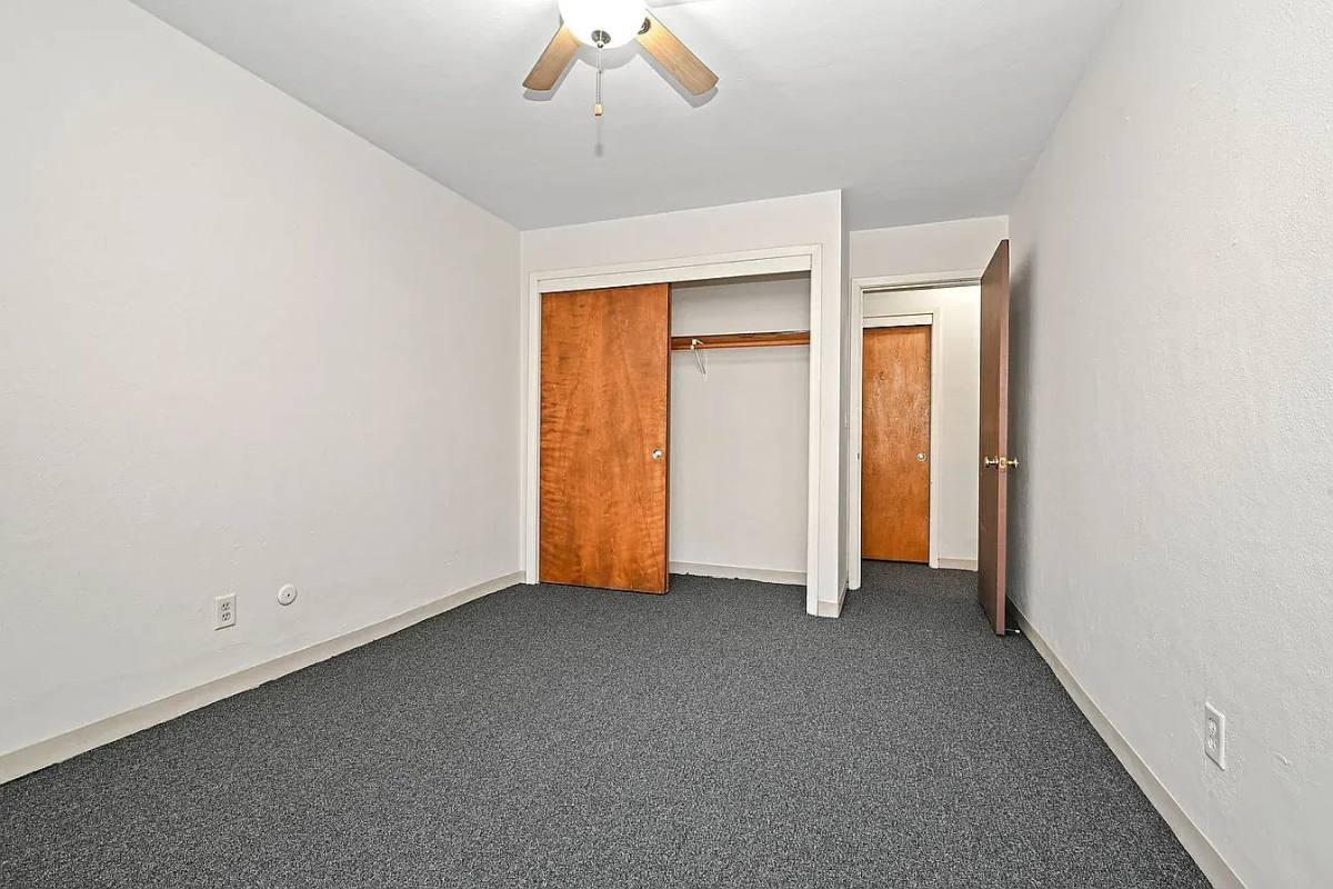 Apartment for rent at 515 5th St SE #3, Minneapolis, MN 55414