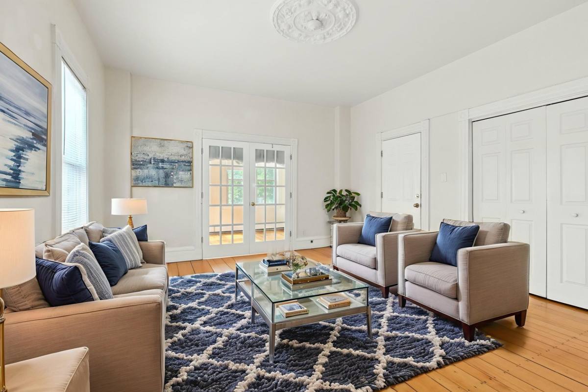 Apartment for rent at 547 Broadway #1B, Somerville, MA 02145