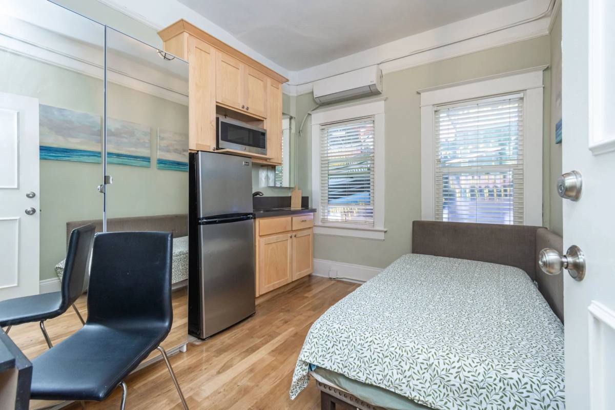 Apartment for rent at 1010 10th St Sacramento #8, Sacramento, CA 95814