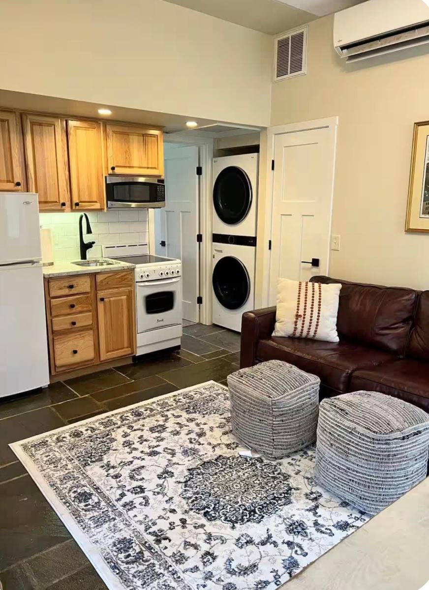 Apartment for rent at 42036 Sweet Spring Lane #102, Leesburg, VA 20176