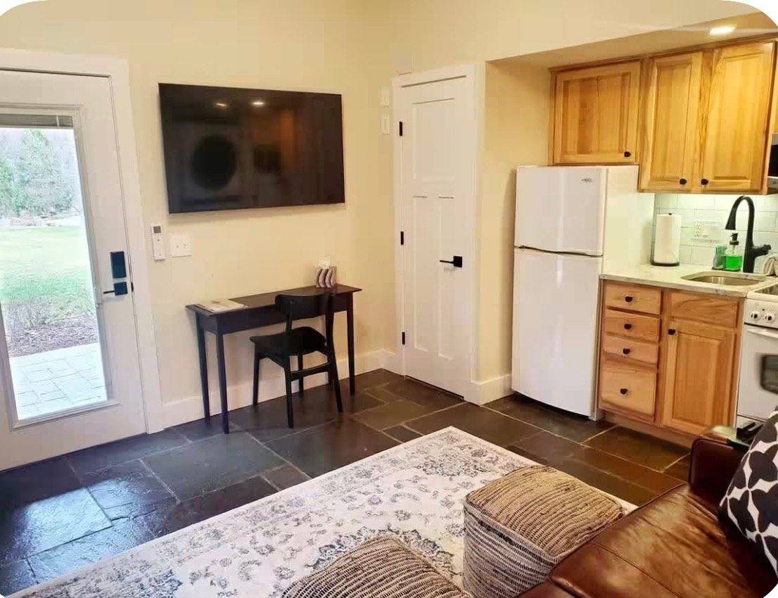 Apartment for rent at 42036 Sweet Spring Lane #102, Leesburg, VA 20176