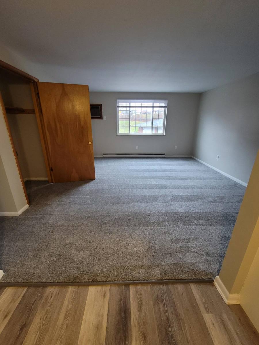 Apartment for rent at 4600 Applegrove NW N 44720 #8, Canton, OH 44702