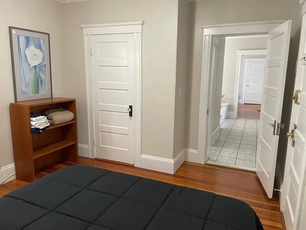 Apartment for rent at 8 Hancock St #1L, Salem, MA 01970