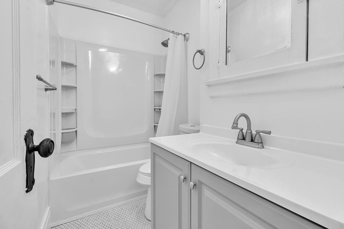Apartment for rent at 49 Virgil Ave Ny 14216 #1, Buffalo, NY 14209