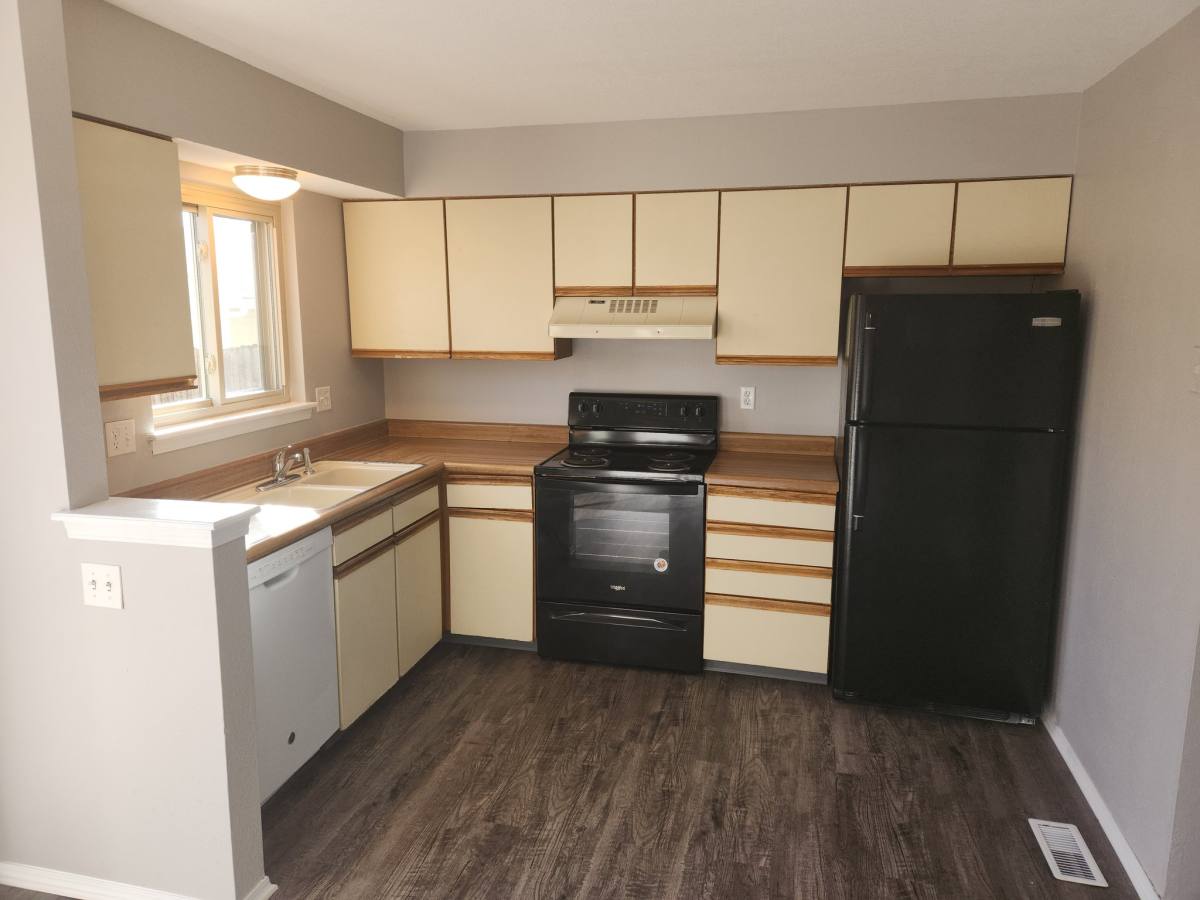 Townhouse for rent at 8069 Lexington Park, Colorado Springs, CO 80920