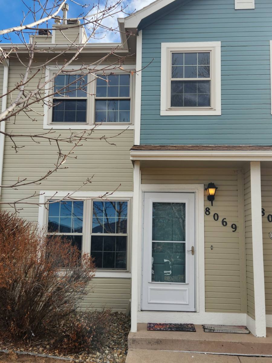 Townhouse for rent at 8069 Lexington Park, Colorado Springs, CO 80920