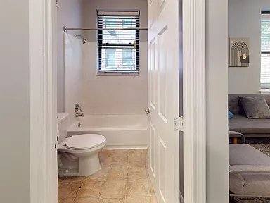 Apartment for rent at 7250 Walnut St #A, Upper Darby, PA 19082