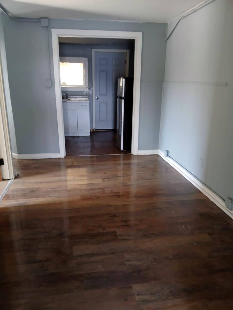 Apartment for rent at 325 Apple St, Huntington, WV 25705