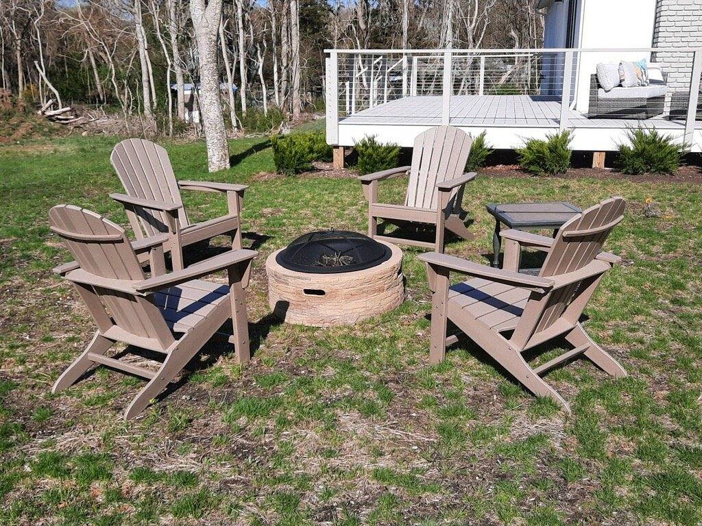 House for rent at 6 Community Dr, Shelter Island, NY 11964