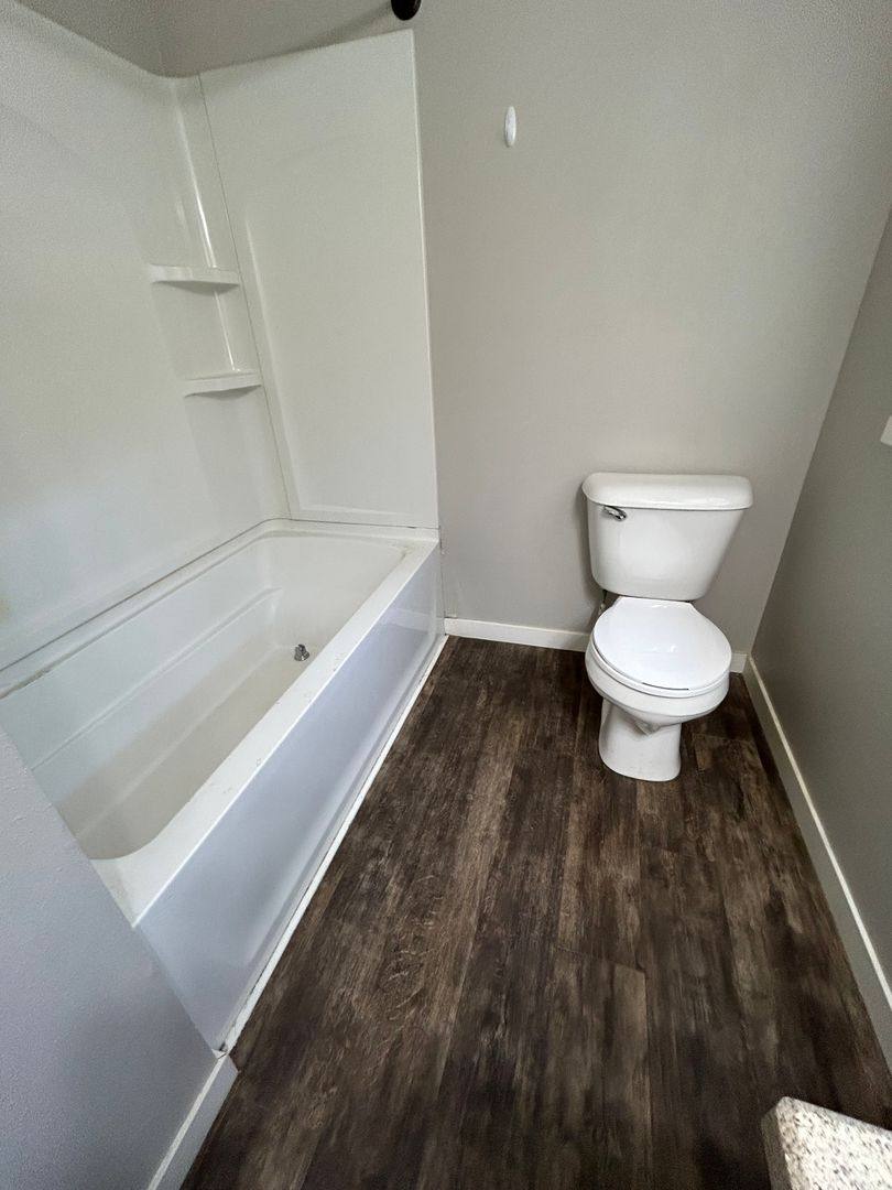 Apartment for rent at 1621 Charles St, La Crosse, WI 54603