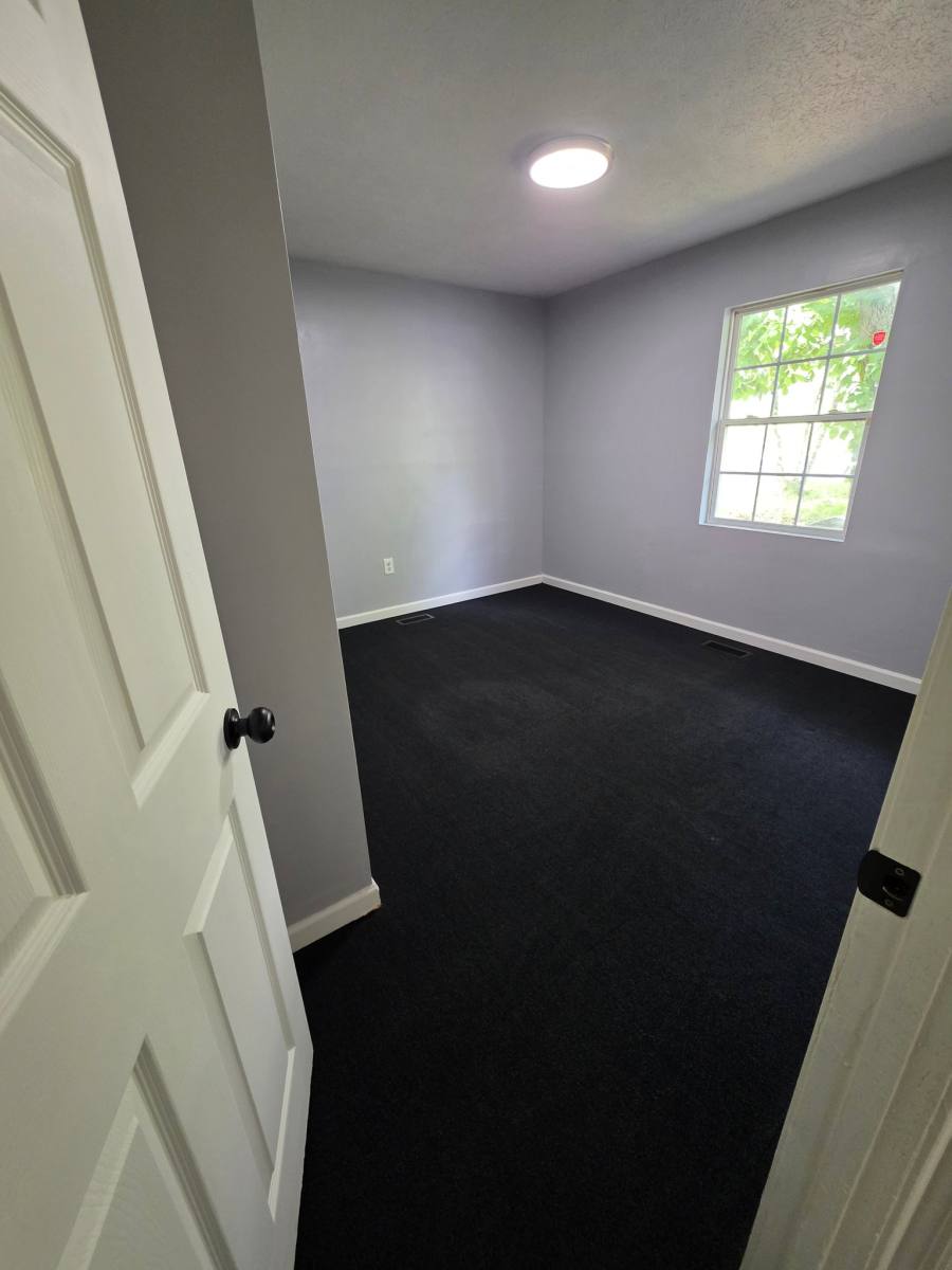 Apartment for rent at 177 W Wadsworth Circle #177, Oak Ridge, TN 37830