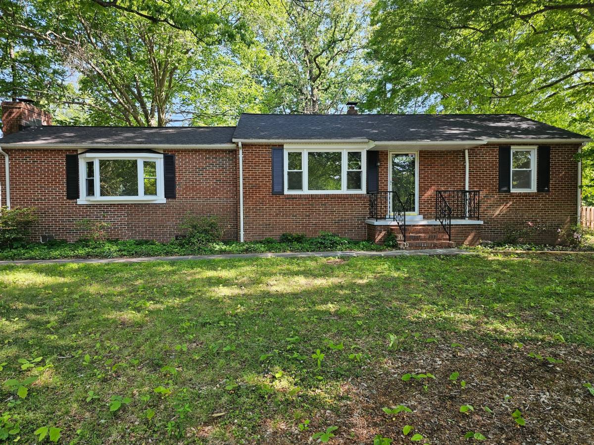 House for rent at 8405 Rugby Rd, Manassas, VA 20111
