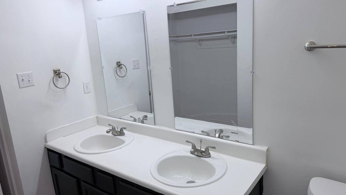 Apartment for rent at 4037 Hearthstone Dr, Mesquite, TX 75150