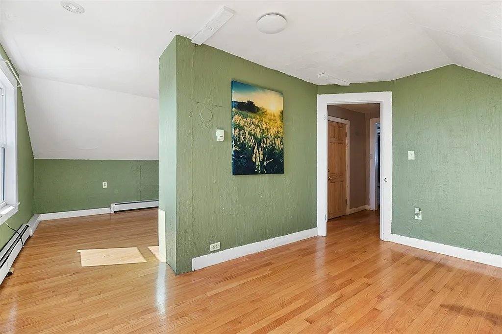 Apartment for rent at 23 Mount Vernon St #5, Gloucester, MA 01930