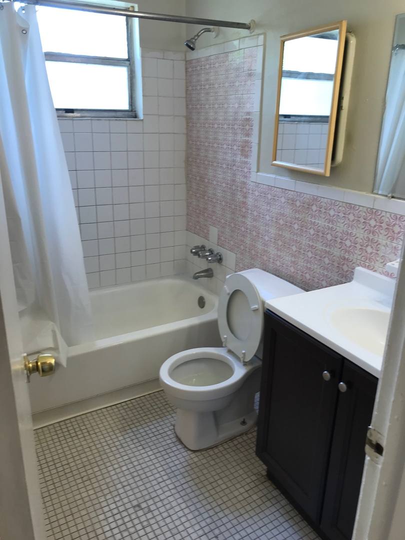 Apartment for rent at 715 SW 15 Ave, Fort Lauderdale, FL 33312