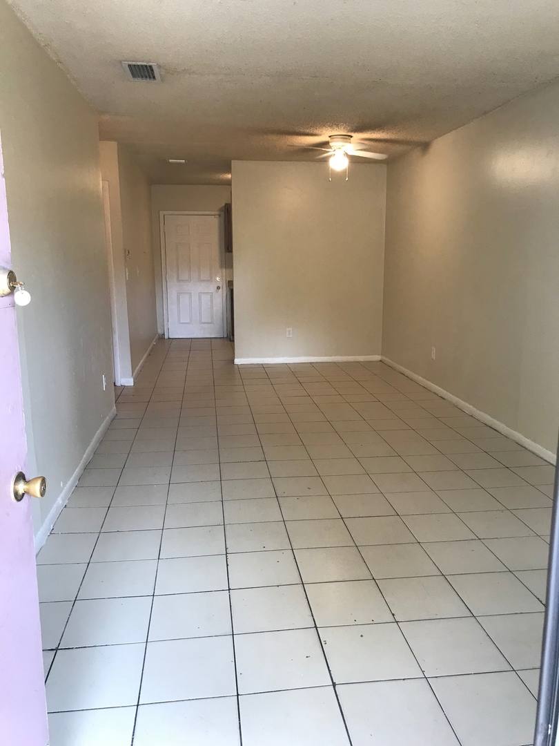 Apartment for rent at 715 SW 15 Ave, Fort Lauderdale, FL 33312
