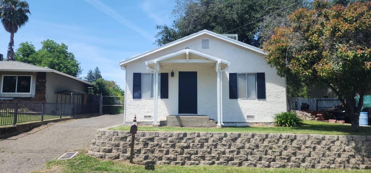 House for rent at 1025 Enwood Rd, Roseville, CA 95678