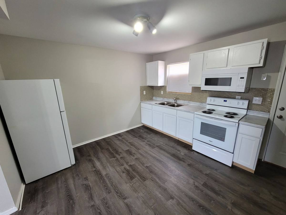 Townhouse for rent at 745 Wabash St, Warrenton, MO 63383