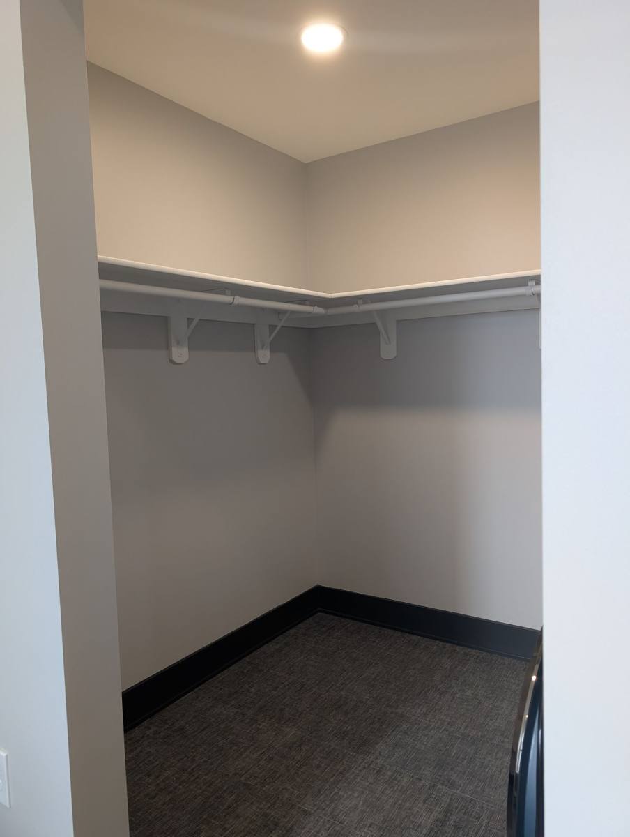 Apartment for rent at 1904 Farnam St, Omaha, NE 68102