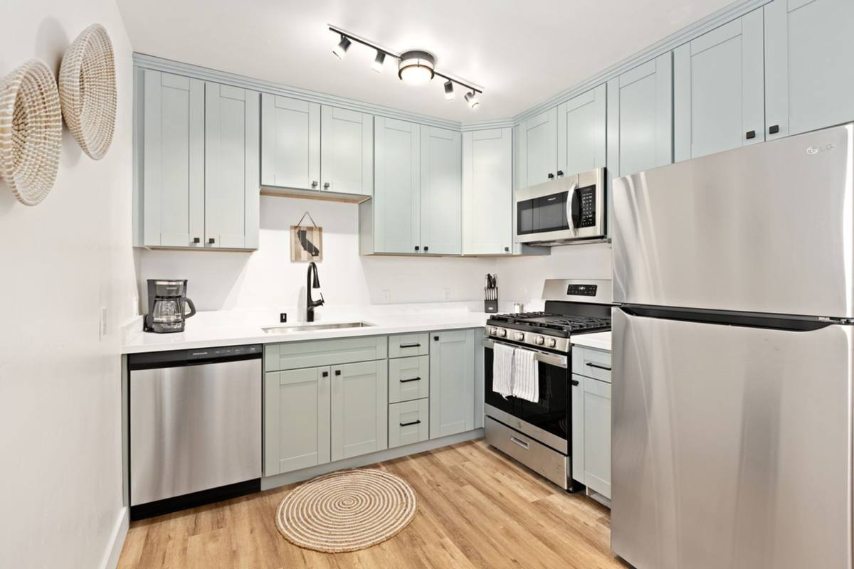 Apartment for rent at 5066-68 Brighton Ave, San Diego, CA 92107