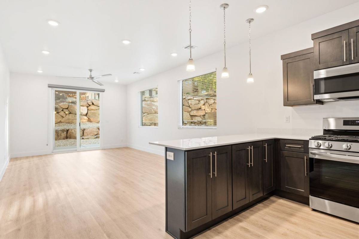 House for rent at 1060 Province Way, Saint George, UT 84770