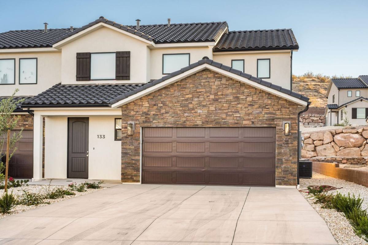 House for rent at 1060 Province Way, Saint George, UT 84770