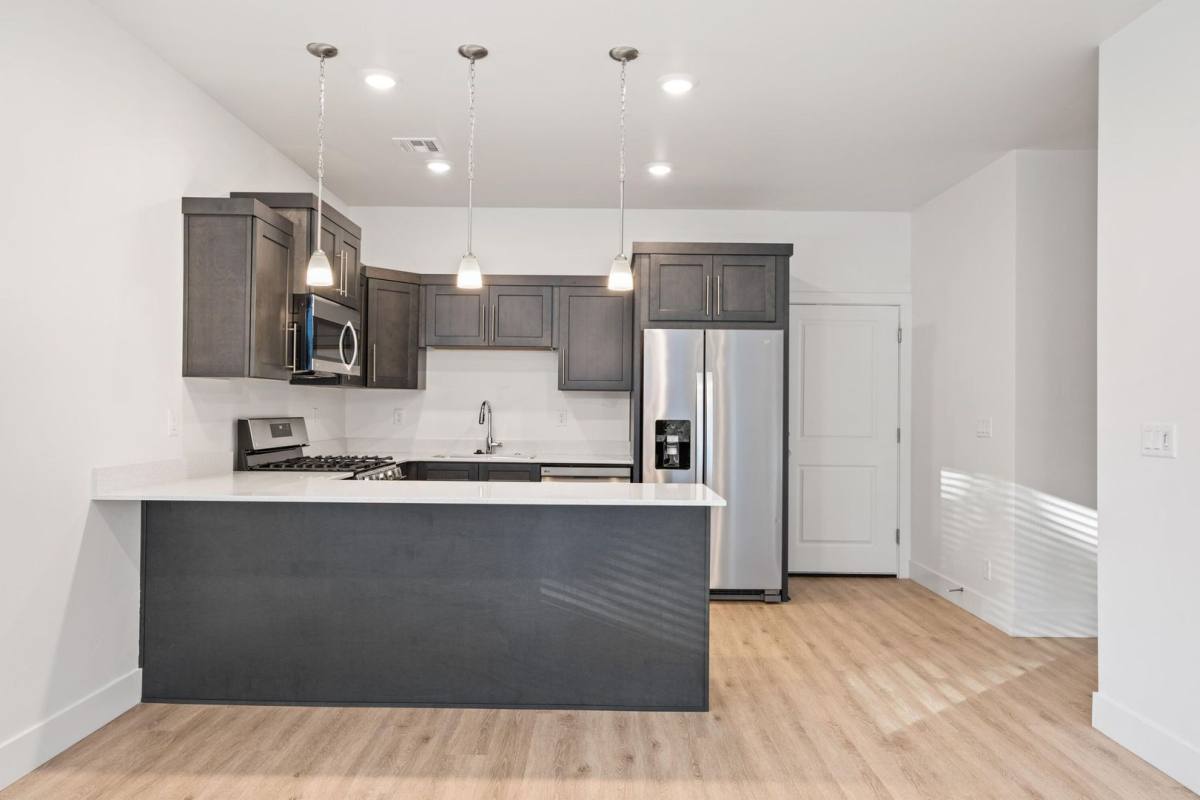 House for rent at 1060 Province Way, Saint George, UT 84770