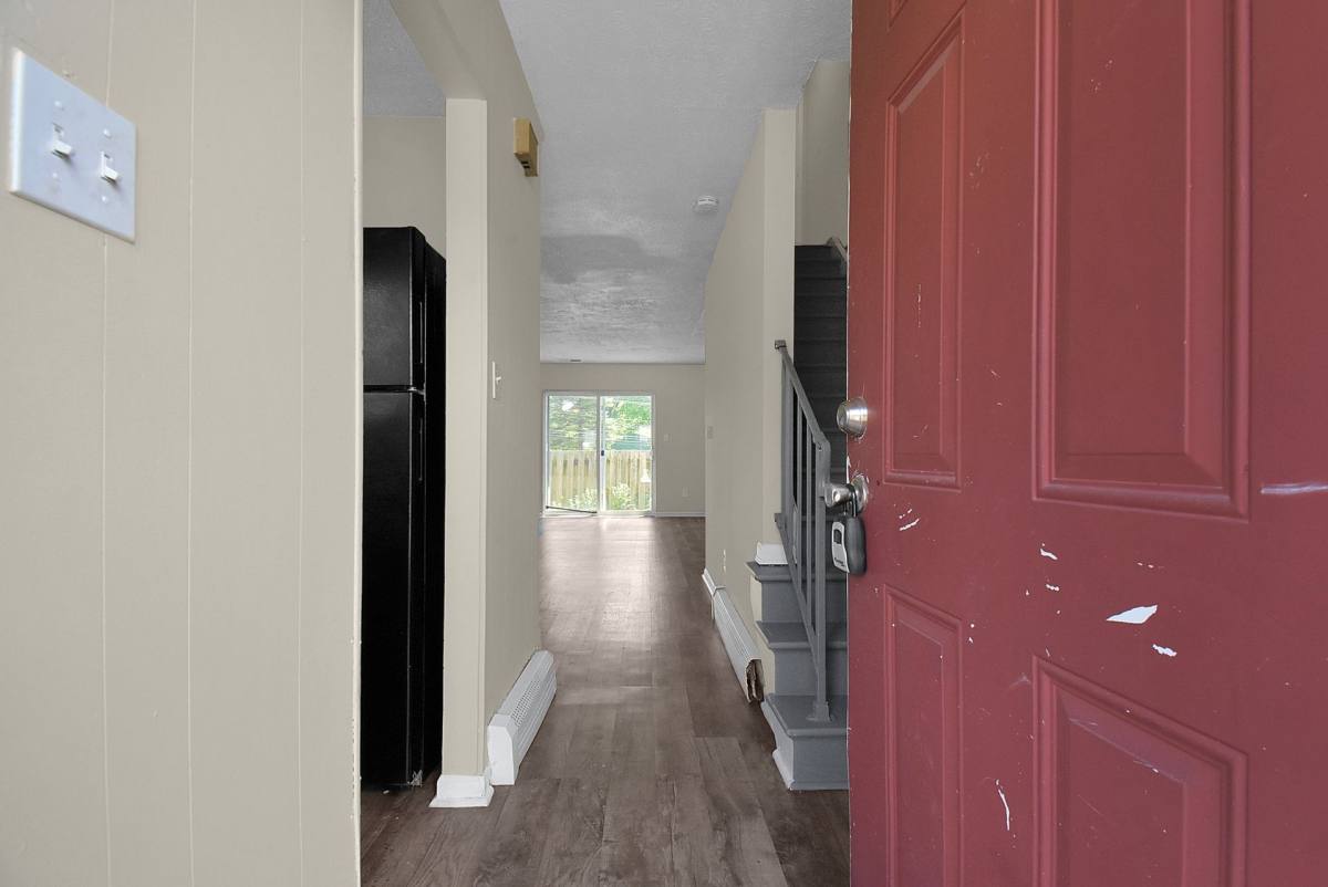 Townhouse for rent at 2383 Belcher Dr, Columbus, OH 43224