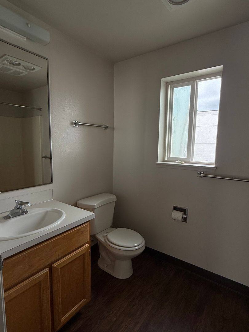 Apartment for rent at 1775 W 12th Ave, Eugene, OR 97401