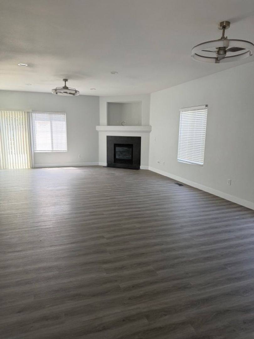 House for rent at 1071 Village Knoll Dr, Sparks, NV 89436