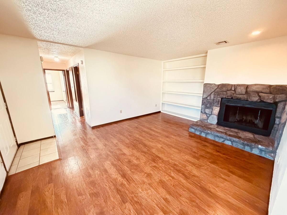 Apartment for rent at 316 Falcon Court, Norman, OK 73069