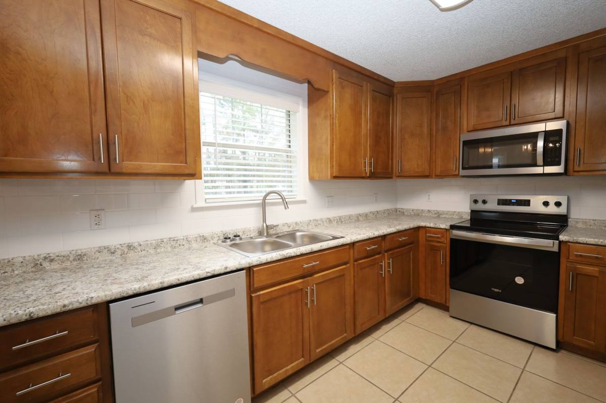 House for rent at 4007 Foxridge Lane, Valdosta, GA 31605
