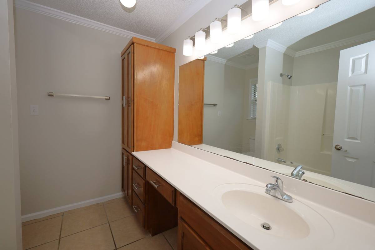 House for rent at 4007 Foxridge Lane, Valdosta, GA 31605