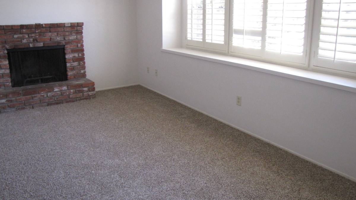 House for rent at 2109 Belvedere Ave, Bakersfield, CA 93304