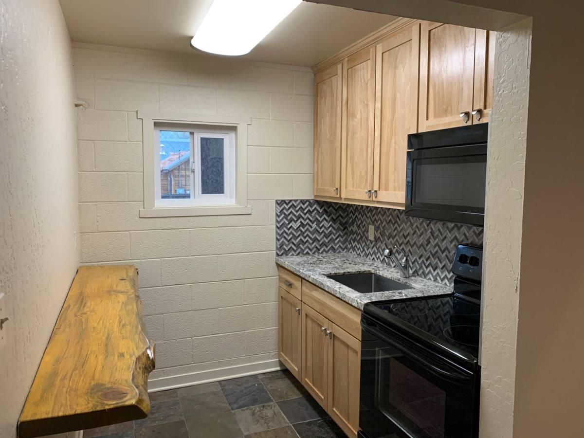 Apartment for rent at 3993 Manzanita Ave, South Lake Tahoe, CA 96150
