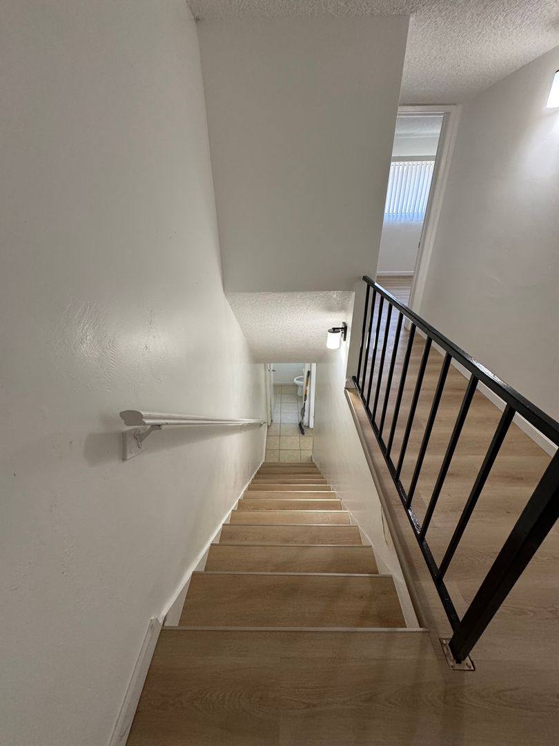 Apartment for rent at 3920-3932 Christmas Tree Lane, Bakersfield, CA 93306