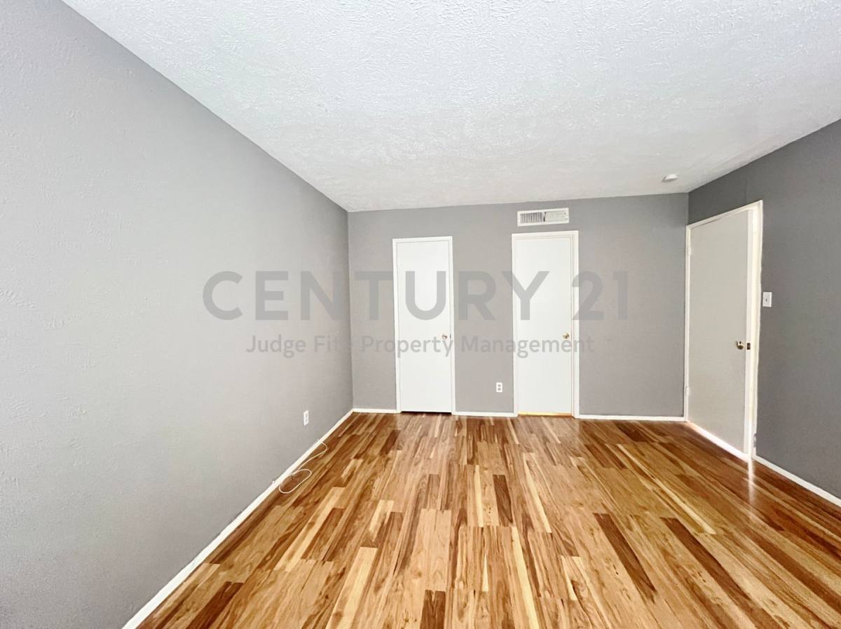 House for rent at 6011 Dooley Dr, The Colony, TX 75056