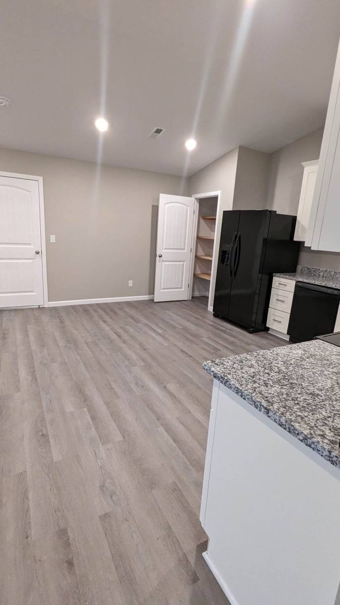 Townhouse for rent at 722 W 31st St Court, Wichita, KS 67204
