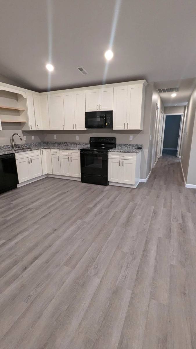 Townhouse for rent at 722 W 31st St Court, Wichita, KS 67204