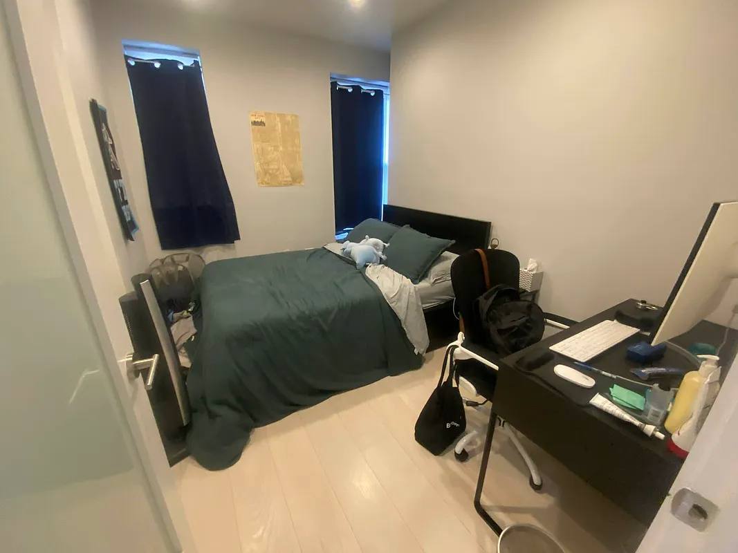 Apartment for rent at 204 E 13th St #4, New York, NY 10003