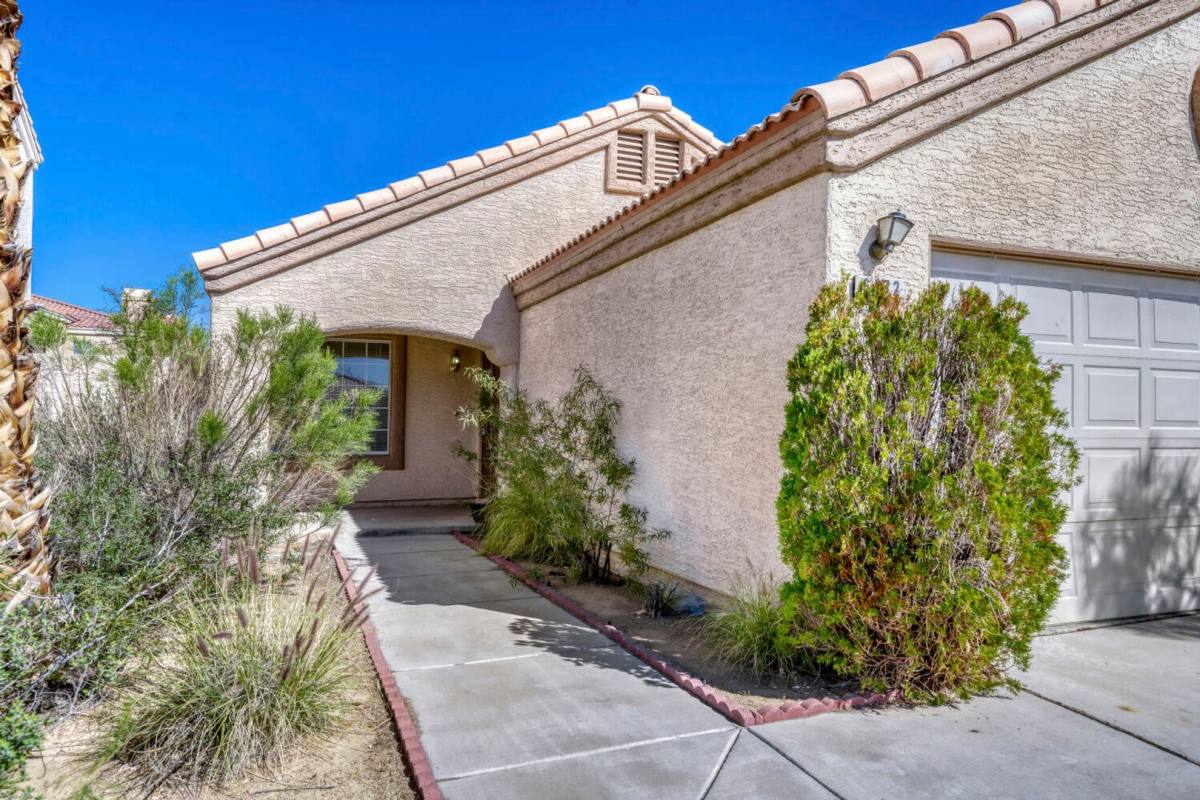House for rent at 6472 Burlwood Way, Las Vegas, NV 89108