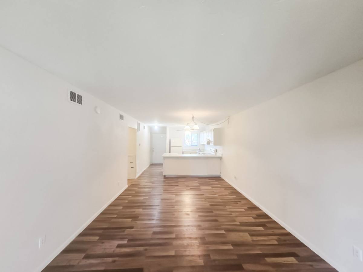 Condo for rent at 6033 34th St W #11, Bradenton, FL 34210
