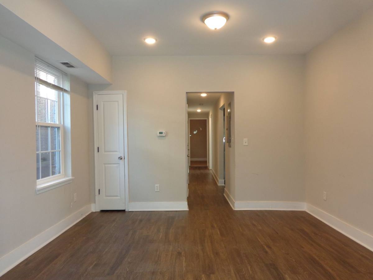 Apartment for rent at 1400 Hampton Blvd, Norfolk, VA 23517