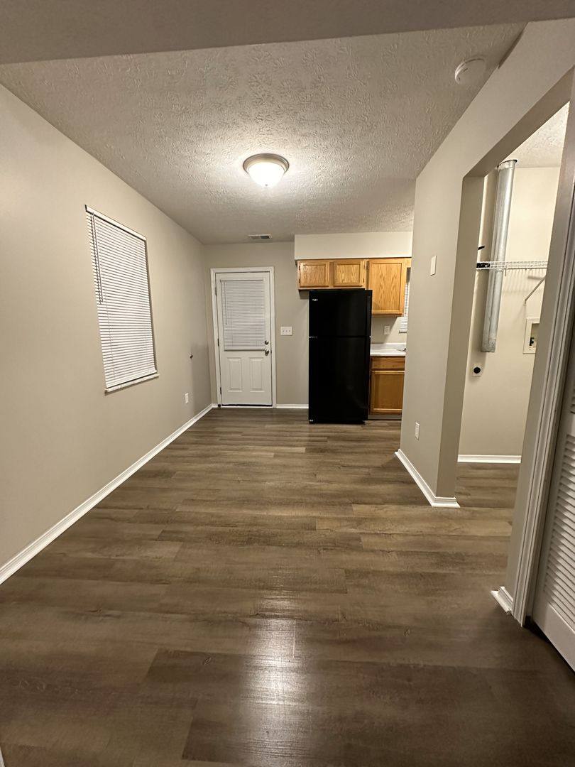 Apartment for rent at 365 Prairie Dr, Louisville, KY 40229